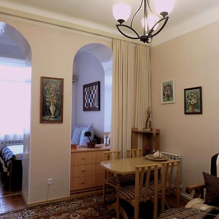 Ara&Gaya Аpartment Apartment Yerevan Bagian luar foto