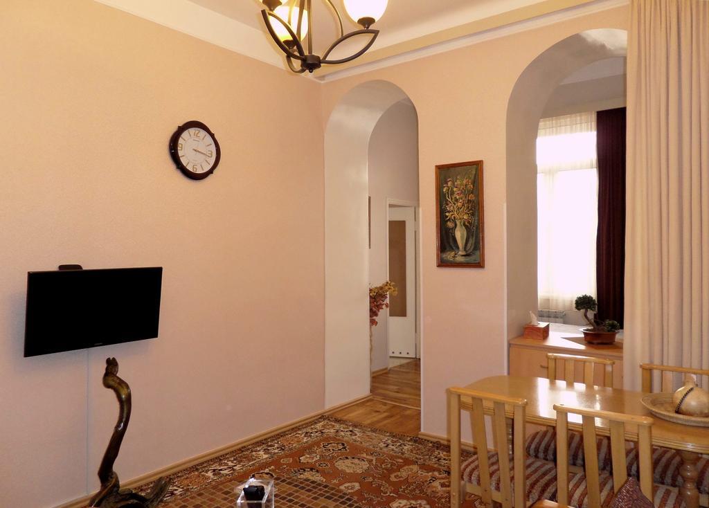 Ara&Gaya Аpartment Apartment Yerevan Bagian luar foto