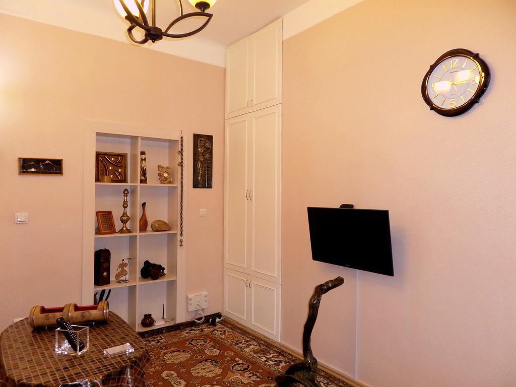 Ara&Gaya Аpartment Apartment Yerevan Bagian luar foto