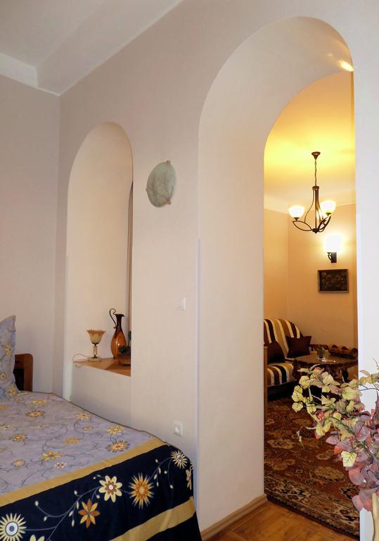 Ara&Gaya Аpartment Apartment Yerevan Bagian luar foto