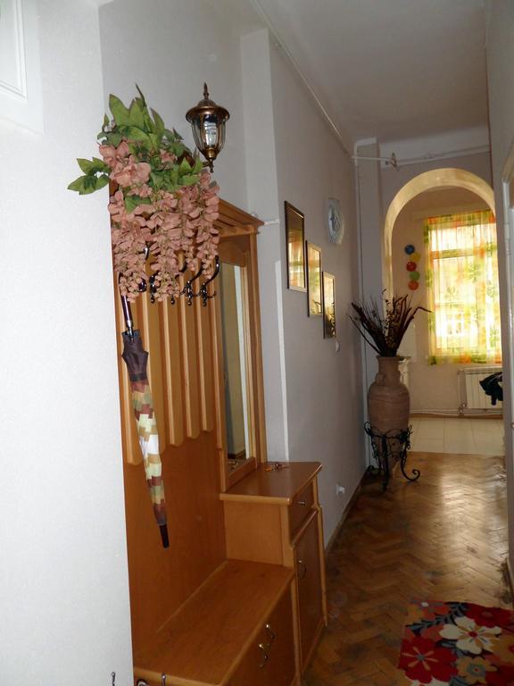Ara&Gaya Аpartment Apartment Yerevan Bagian luar foto