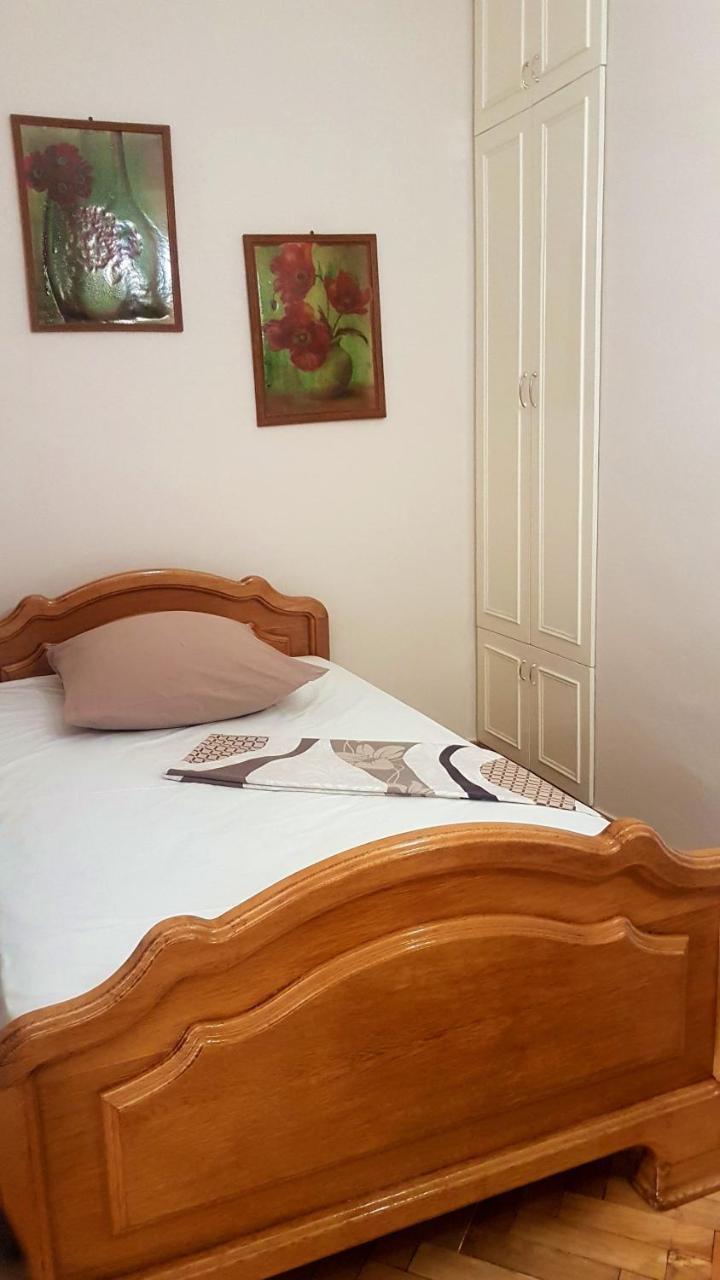 Ara&Gaya Аpartment Apartment Yerevan Bagian luar foto